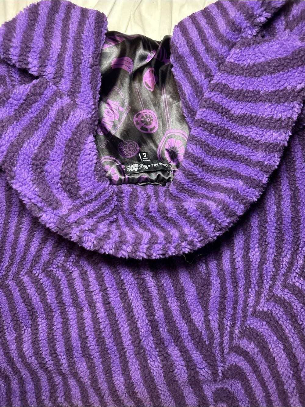 Dolls Kill x Willy Wonka & the Chocolate Factory Long psychedelic Coat, Small - Picture 7 of 17
